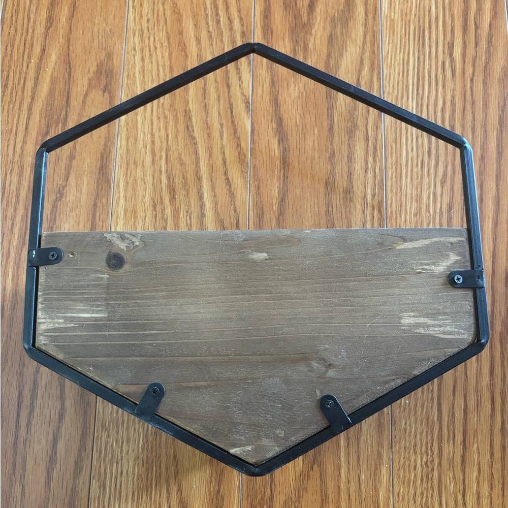 CLOSET CLOSING‼️ RUSTIC * BROWN WOOD WITH BLACK METAL FRAME * HANGING BASKET * - Picture 3 of 9